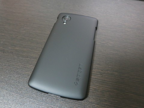 nexus5_spigen-3